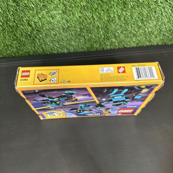 Retired LEGO 31062 Creator 3 in 1 Robo Explorer New Box - Picture 5 of 6
